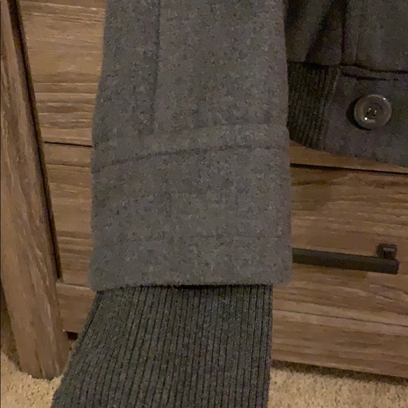 grey coat - Picture 4 of 4